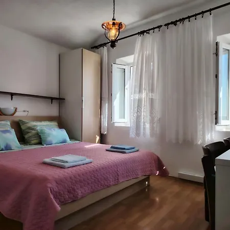 - 3 A Beautiful With A Sea View * Hvar Town