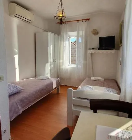 Apartment - 3 A Beautiful With A Sea View *
