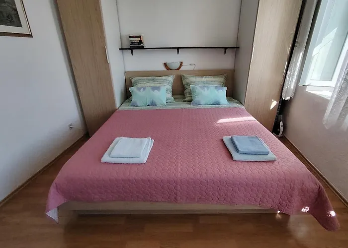 - 3 A Beautiful With A Sea View Χβαρ